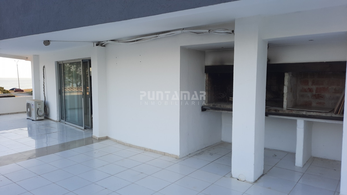 Apartamento ID.212989 - DEPARTAMENTO DE 3 DORMITORIOS CON TERRAZA Y VISTA AL MAR