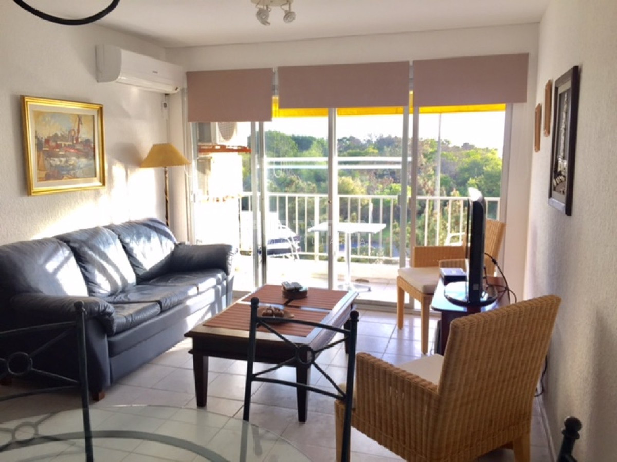 Apartamento ID.211666 - Apartamento en Mansa, 2 dormitorios *