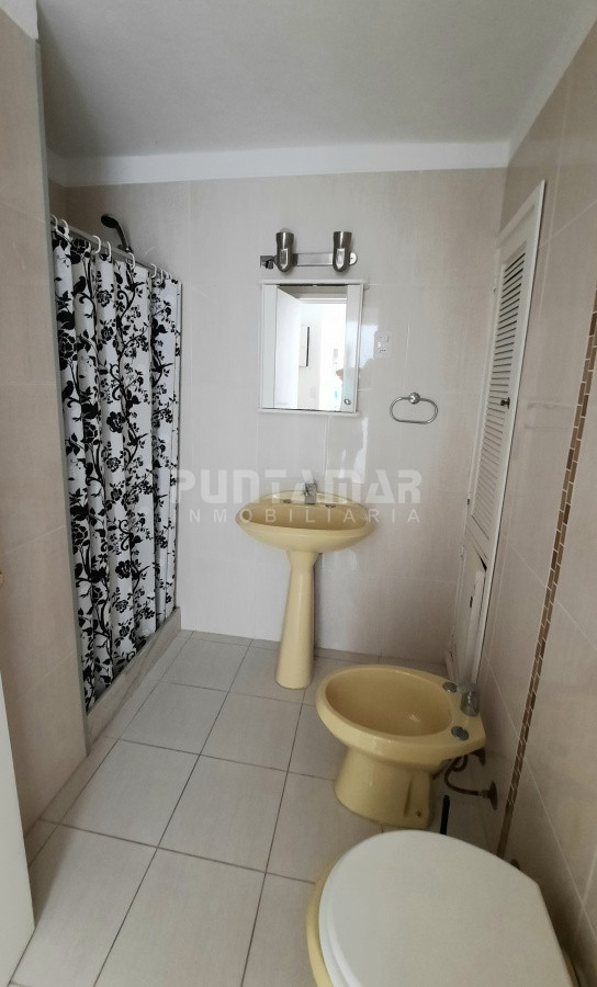 Apartamento ID.9067 - DEPARTAMENTO DE 2 DORMITORIOS CON VISTA AL MAR