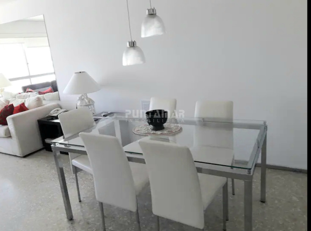 Apartamento ID.212856 - DEPARTAMENTO DE 3 DORMITORIOS EN LA PENINSULA