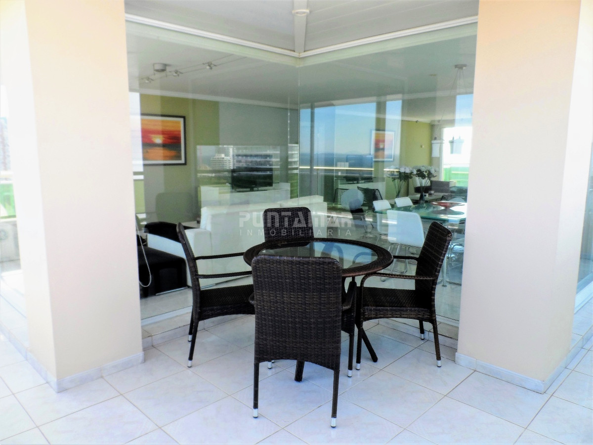 Apartamento ID.213287 - DEPARTAMENTO EN EDIFICIO DE GRAN CATEGORIA EN LA MANSA