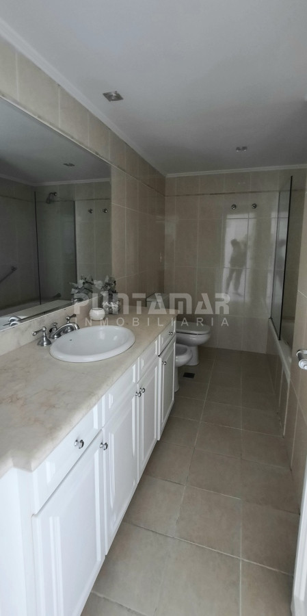 Apartamento ID.213059 - IMPORTANTE DEPARTAMENTO DE 3 DORMITORIOS EN SUITE EN LA MANSA