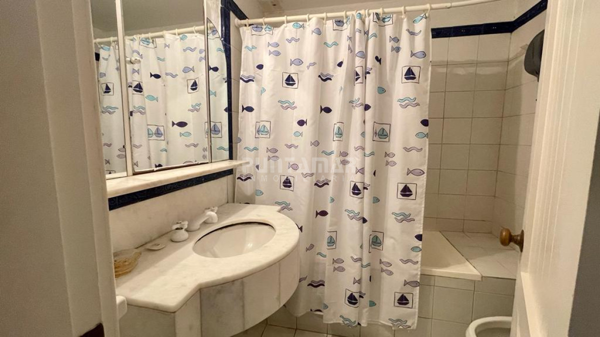 Apartamento ID.210085 - ALQUILER ESPECTACULAR TRIPLEX SOBRE LA PLAYA POSTA DEL CANGREJO 