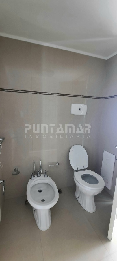 Apartamento ID.213312 - IMPORTANTE DEPARTAMENTO DE 3 DORMITORIOS EN PRIMERA LINEA DE LA MANSA 