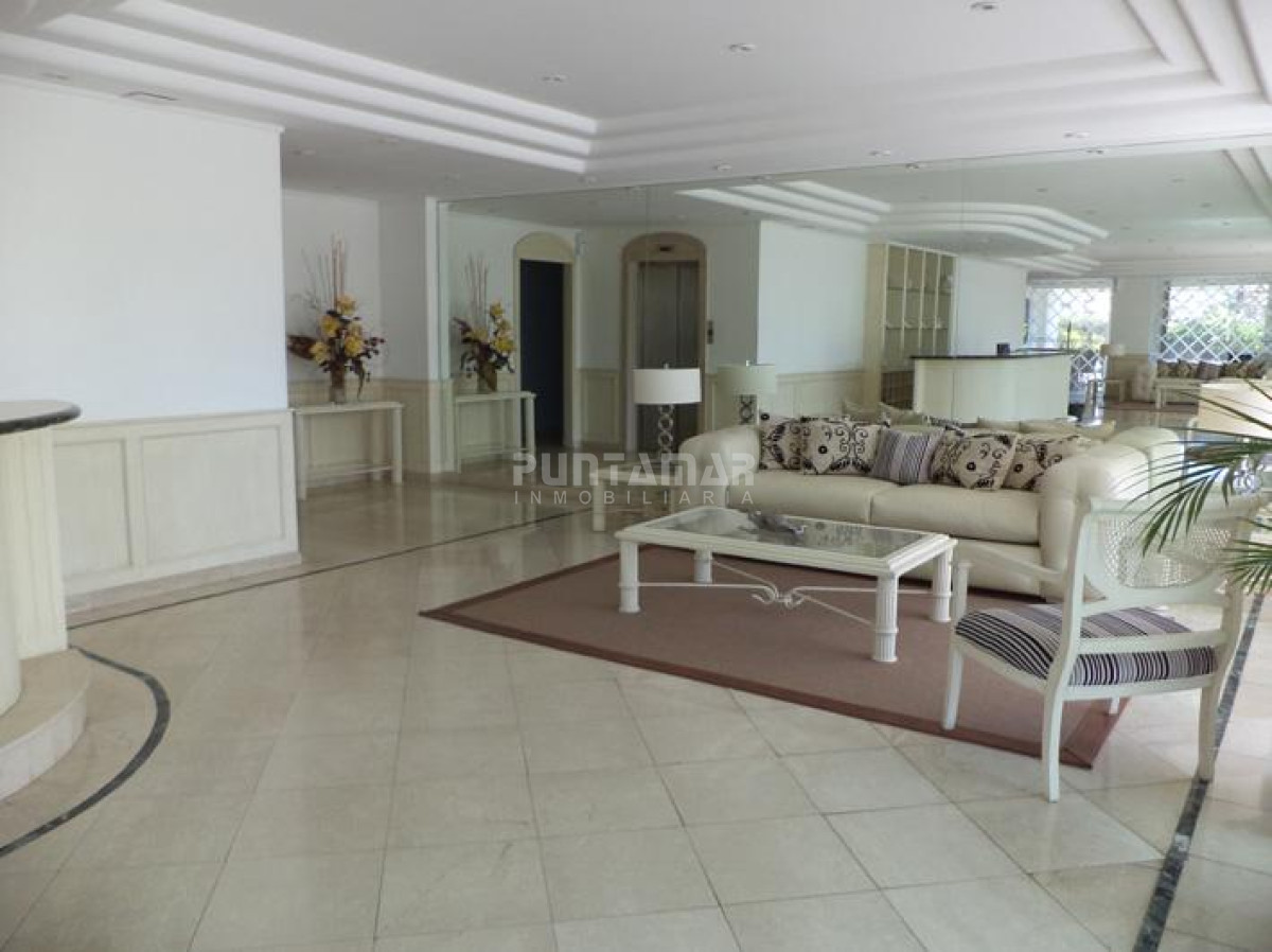Apartamento ID.213500 - ALQUILER CONFORTABLE DEPTO DE 2 DORMS