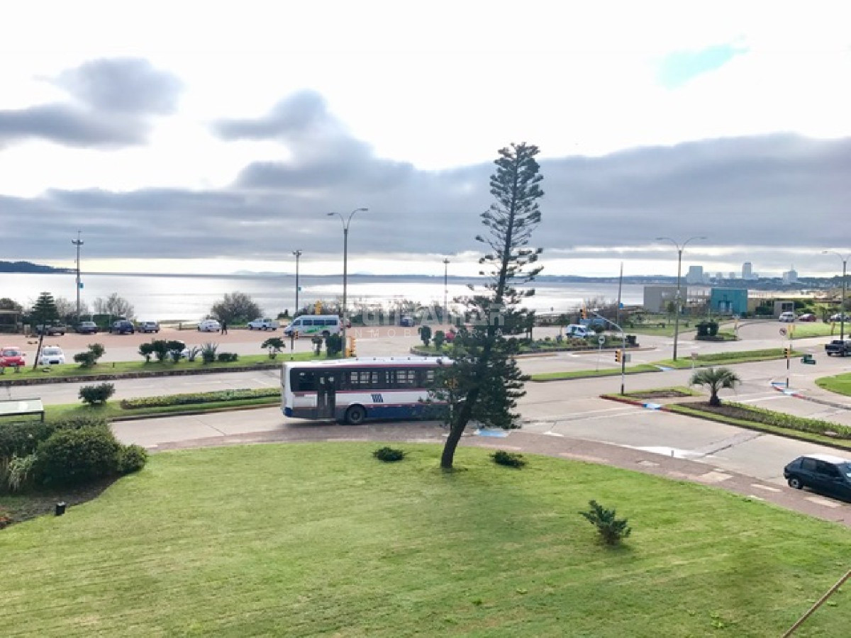 Apartamento ID.211620 - Apartamento en Mansa, 2 dormitorios *