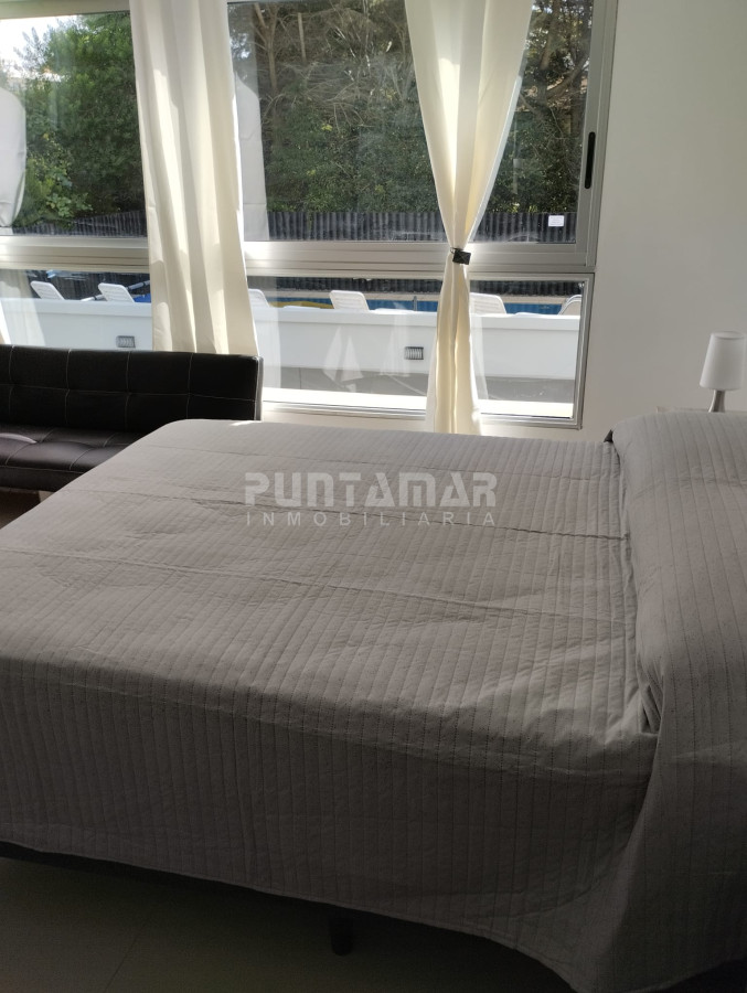 Apartamento ID.3061 - MONOAMBIENTE MUY LUMINOSO EN LA BRAVA