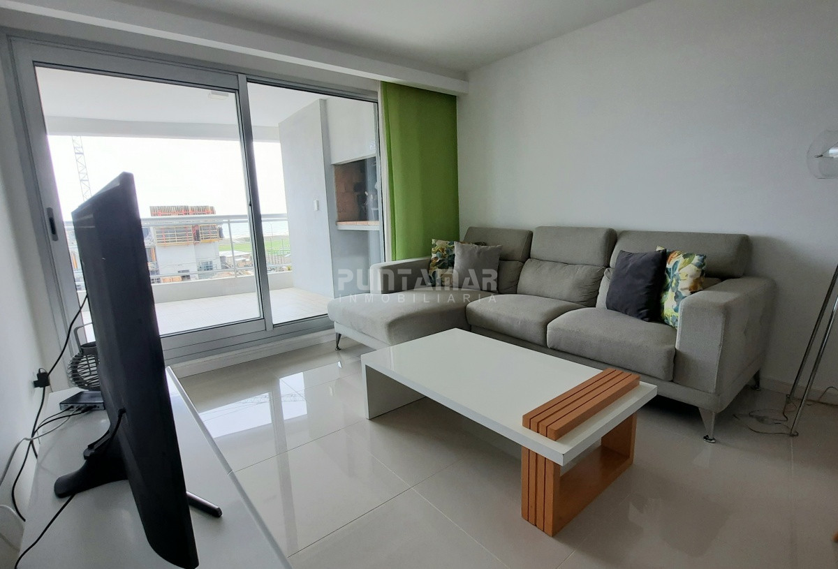 Apartamento ID.212793 - DEPARTAMENTO DE 3 DORMITORIOS EN EDIFICIO DE CATEGORIA 