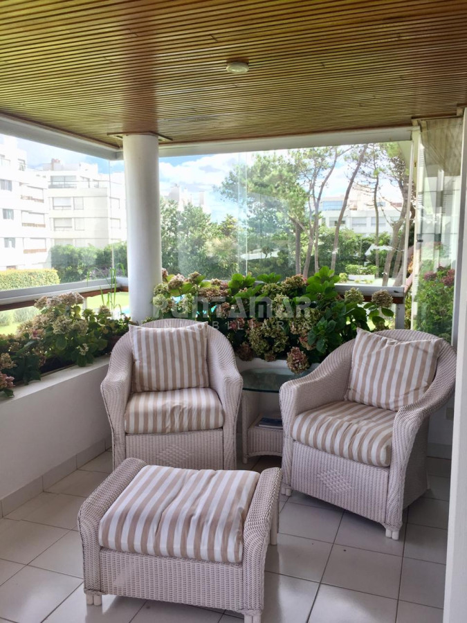 Apartamento ID.213498 - ALQUILER HERMOSO DEPTO 3 DORMÍS  EN PLAYA BRAVA 