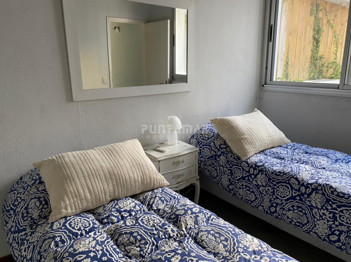 Apartamento ID.212773 - DUPLEX DE 3 DORMITORIOS EN MANANTIALES CON PARRILLERO PROPIO