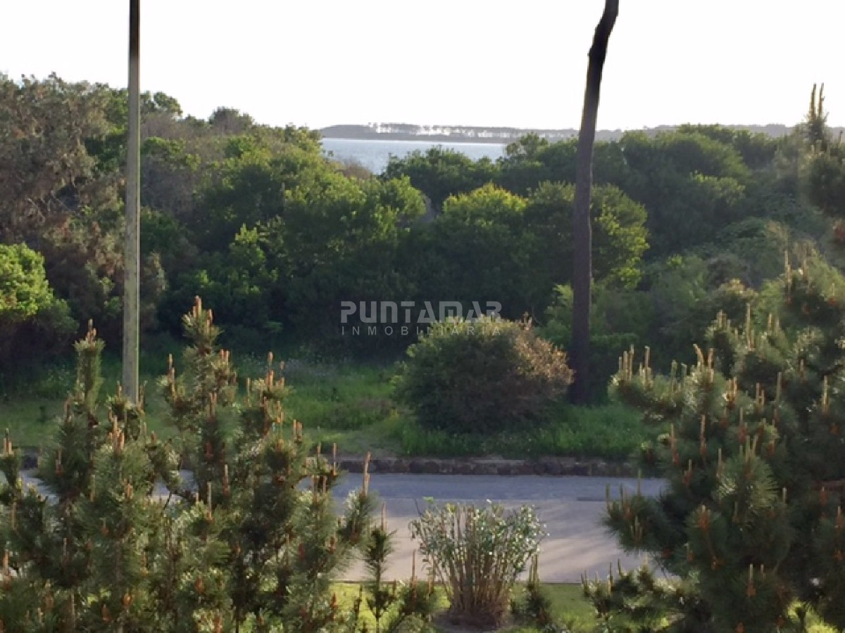 Apartamento ID.211666 - Apartamento en Mansa, 2 dormitorios *