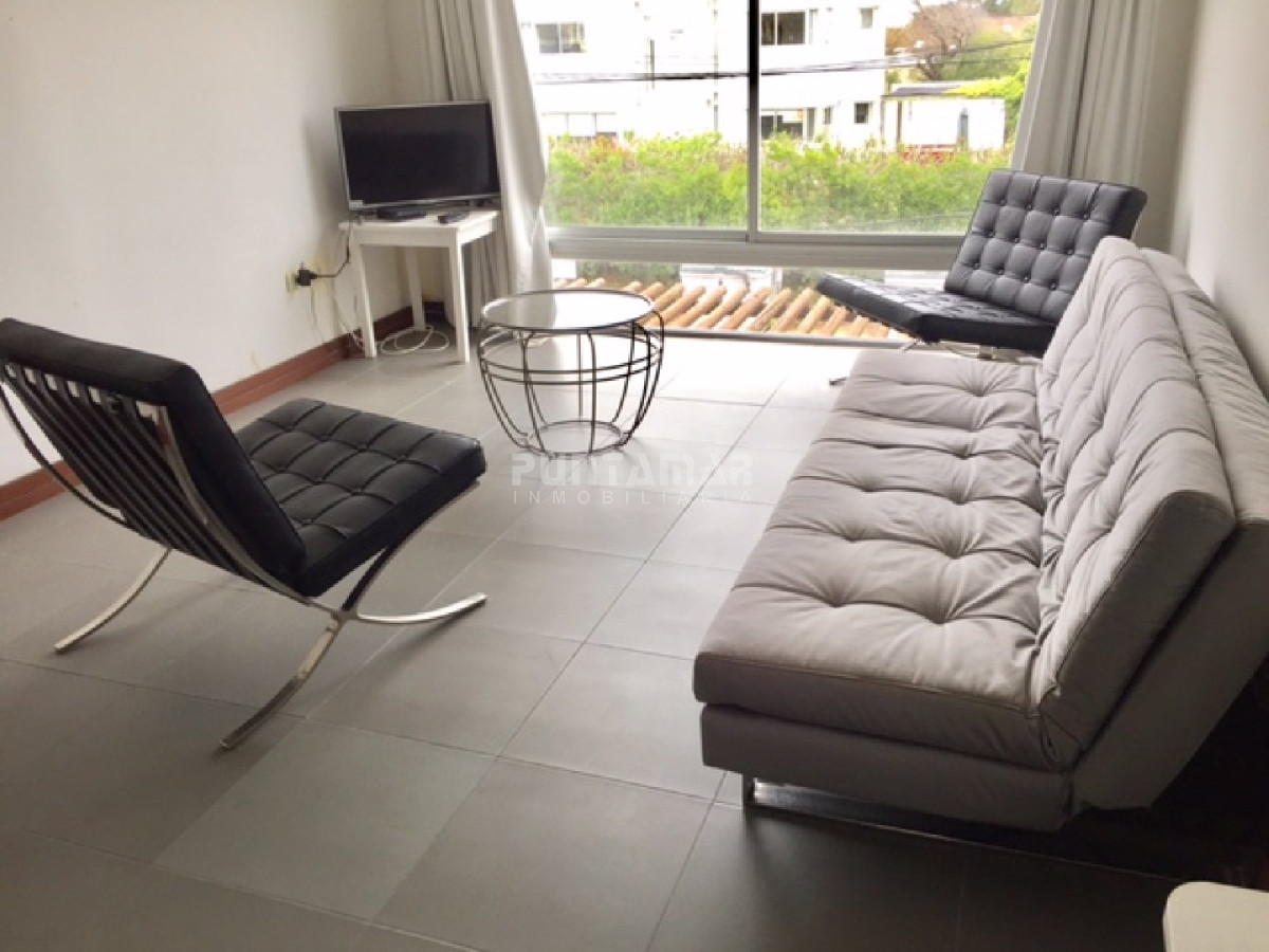 Apartamento ID.211693 - Apartamento en Manantiales, 2 dormitorios *