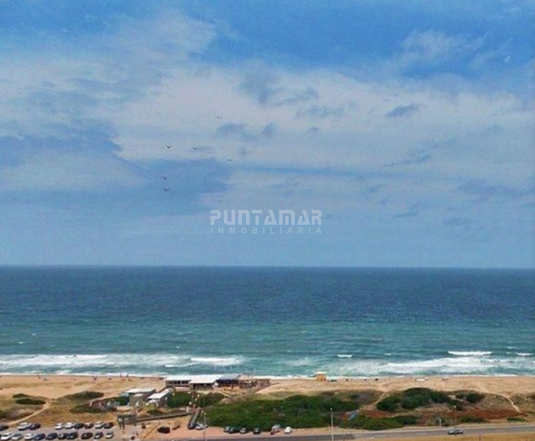 Apartamento ID.212387 - DEPARTAMENTO DE 3 DORMITORIOS EN EDIFICIO DE CATEGORIA