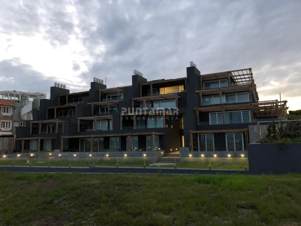Apartamento ID.212157 - APARTAMENTO EN ALQUILER INVERNAL Y TEMPORAL, FRENTE AL MAR EN LA BARRA 