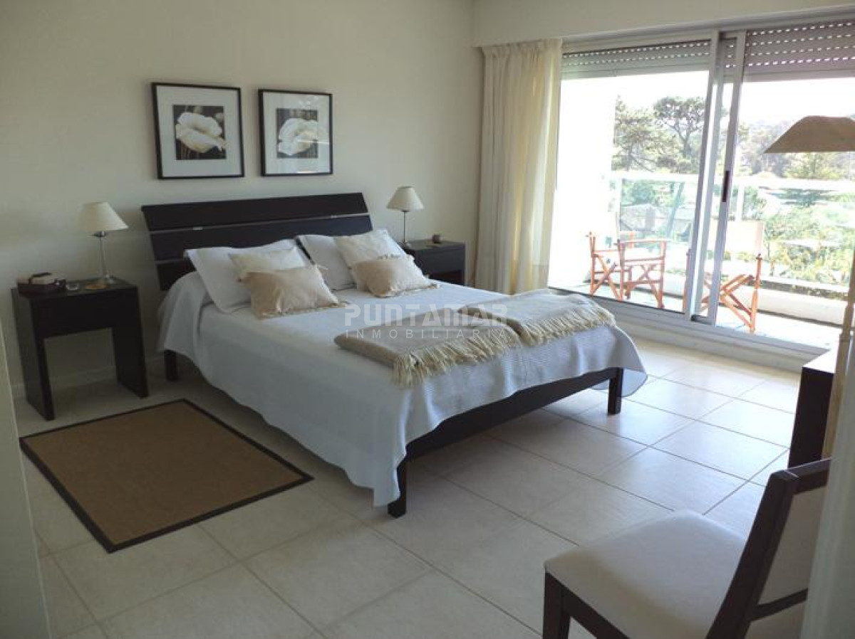 Apartamento ID.213500 - ALQUILER CONFORTABLE DEPTO DE 2 DORMS