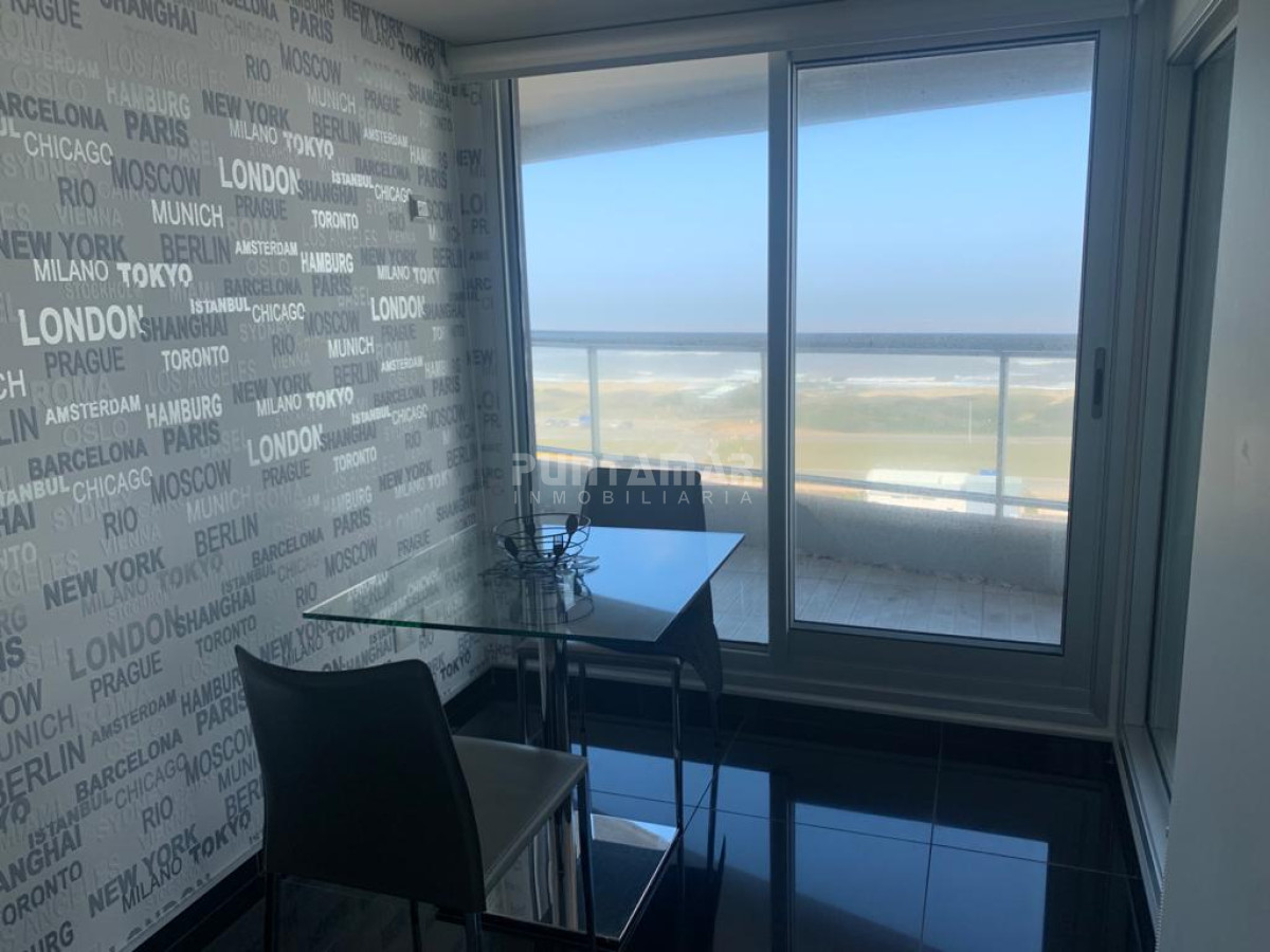 Apartamento ID.212207 - DEPARTAMENTO DE 3 DORMITORIOS EN LA BRAVA EN EDIFICIO DE CATEGORIA