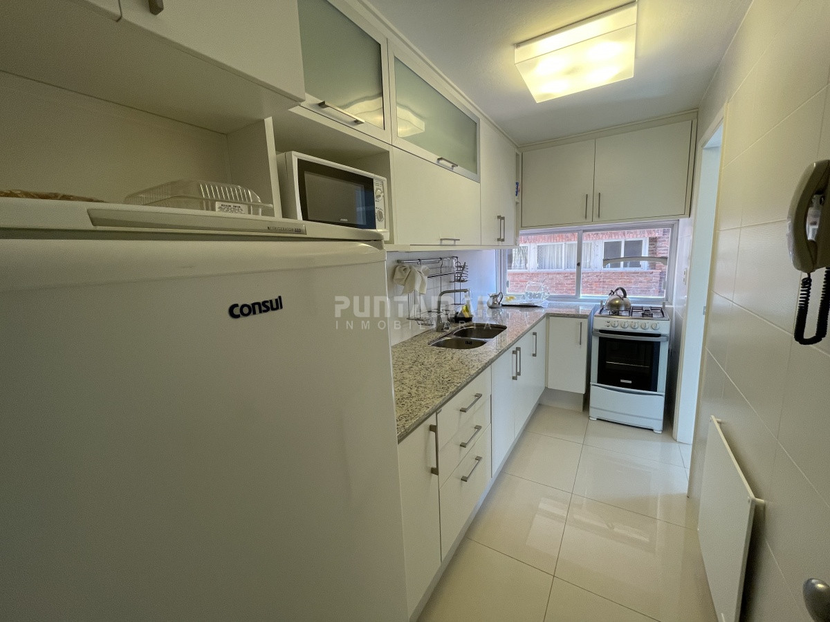 Apartamento ID.212671 - VENTA DEPARTAMENTO DOS DORMITORIOS FRENTE AL MAR EN SAN RAFAEL