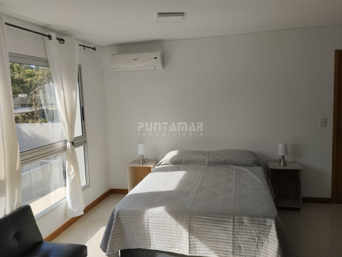 Apartamento ID.3061 - MONOAMBIENTE MUY LUMINOSO EN LA BRAVA
