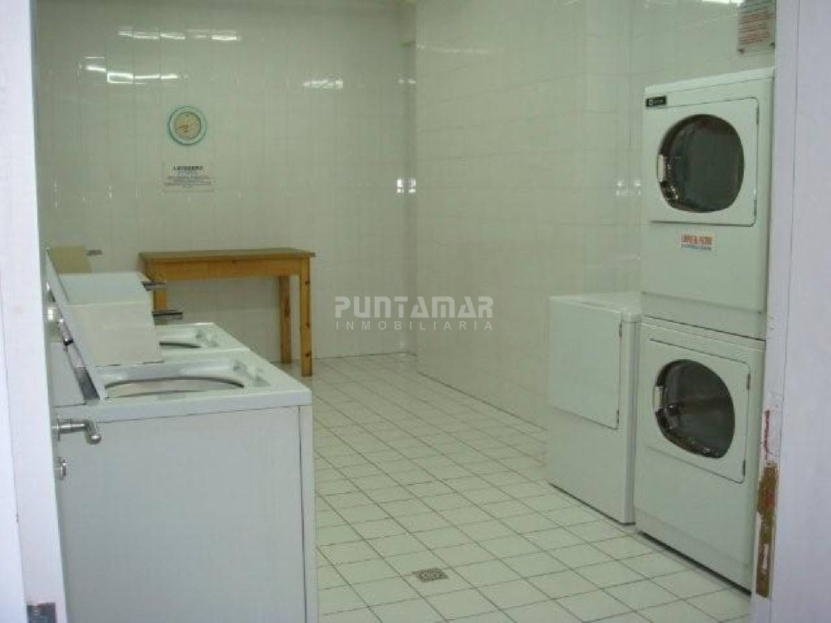 Apartamento ID.211659 - APARTAMENTO DE UN DORMITORIO, PISO ALTO , UBICADO EN MUY LINDA TORRE CON AMENITIS MUY COMPLETOS EN  ZONA DE ROOSEVELT 