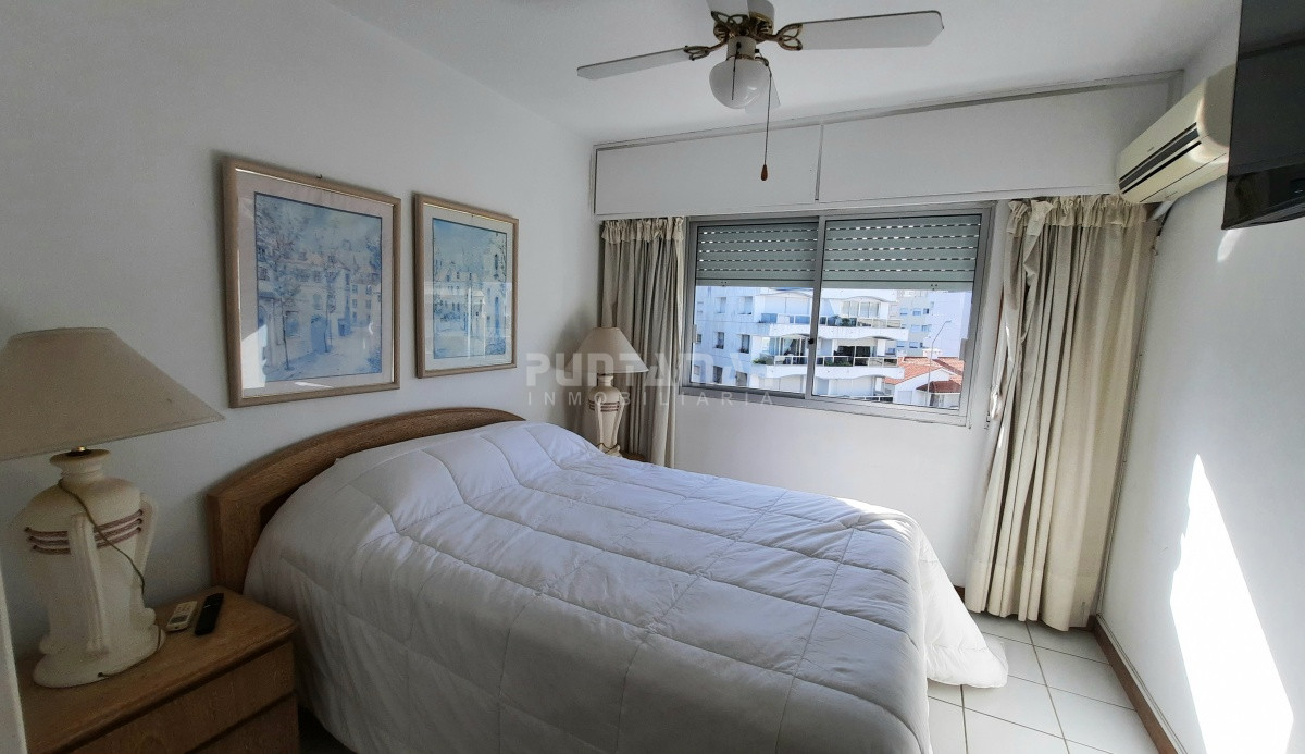 Apartamento ID.1232 - Departamento en la Península frente al mar