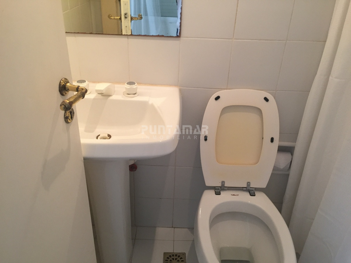 Apartamento ID.12011 - APARTAMENTO DE 3 DORMITORIOS EN RINCON DEL INDIO FRENTE AL MAR