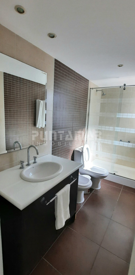 Apartamento ID.1338 - DEPARTAMENTO DE 3 DORMITORIOS EN EDIFICIO DE CATEGORIA 