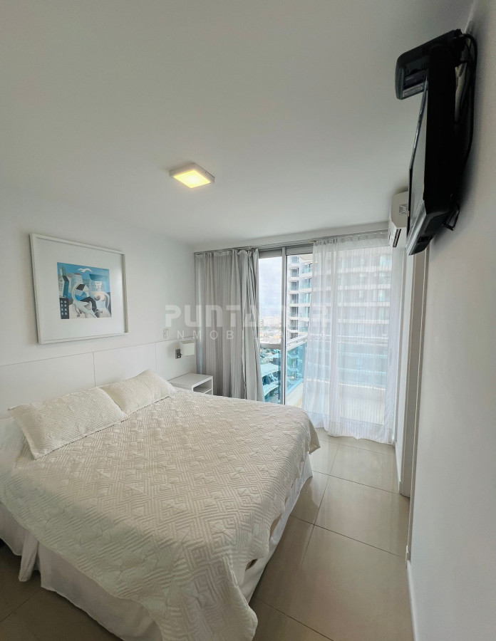 Apartamento ID.213730 - DEPARTAMENTO DE 2 DORMITORIOS CON BALCON SOBRE AVDA. CHIVERTA
