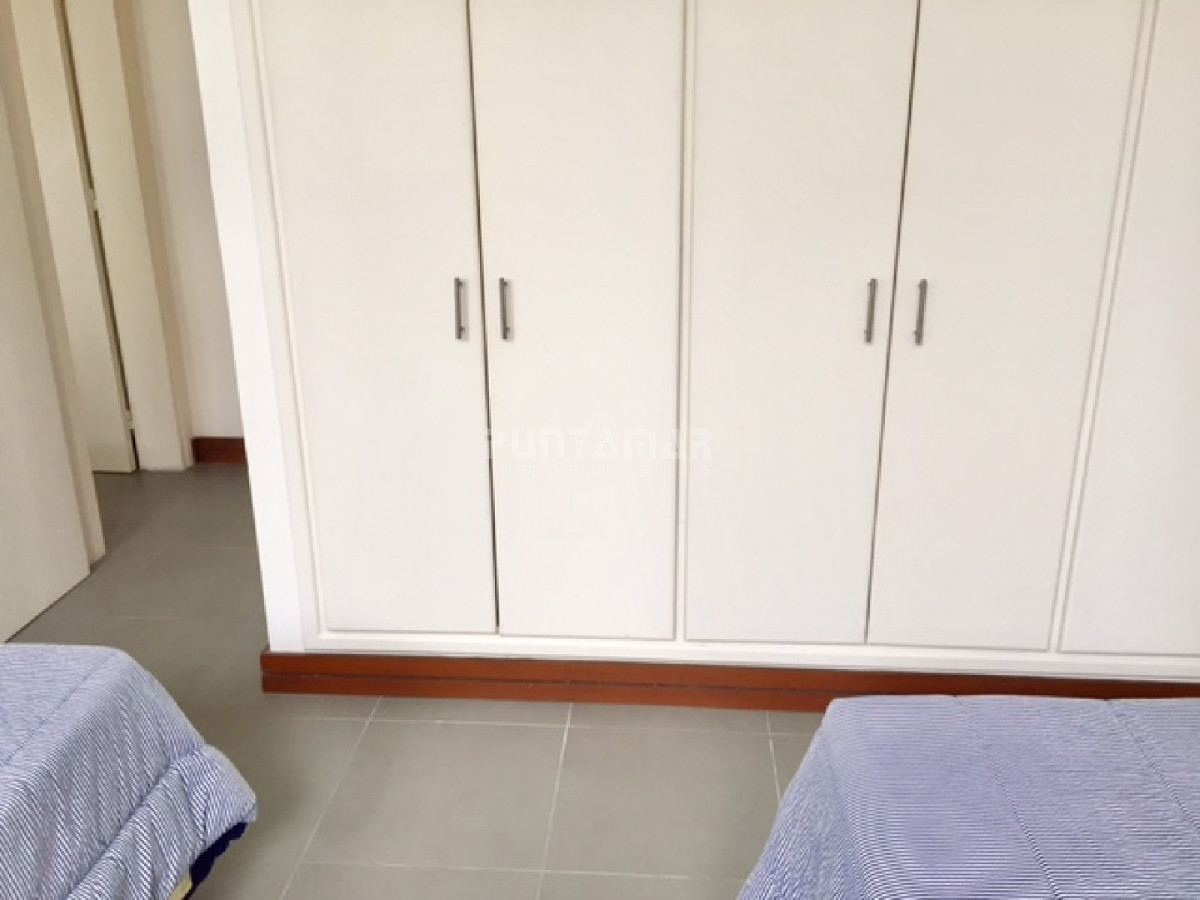 Apartamento ID.211696 - Apartamento en Manantiales, 2 dormitorios *