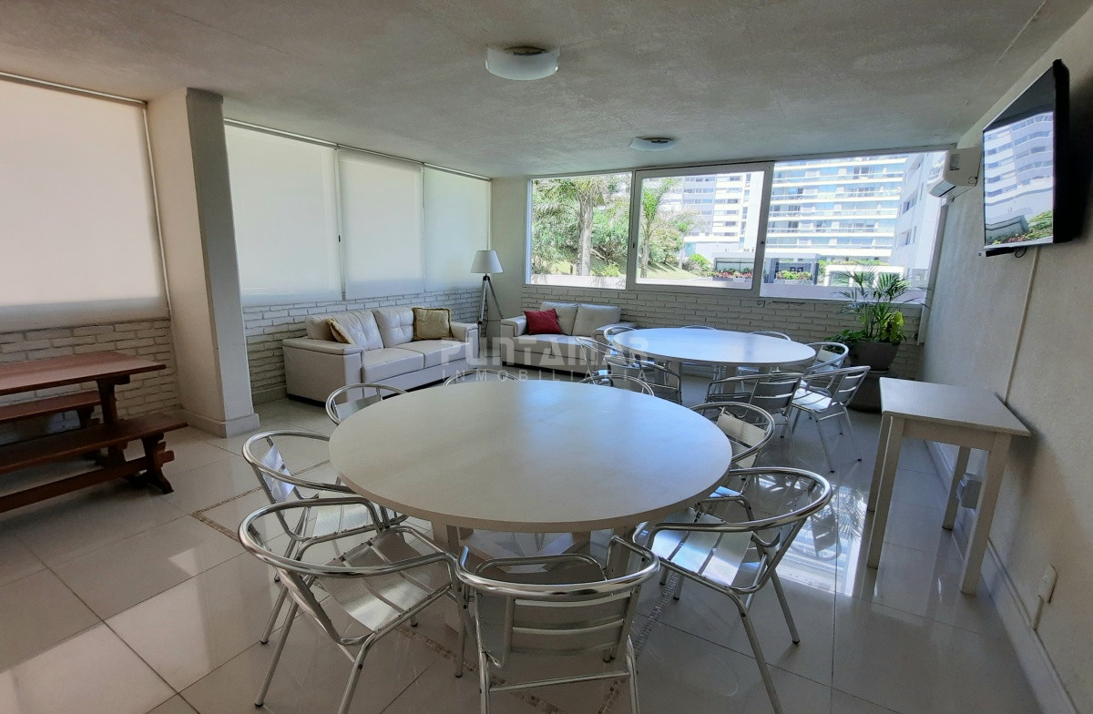Apartamento ID.210187 - DEPARTAMENTO DE 3 DORMITORIOS EN PISO ALTO CON EXCELENTE VISTA 