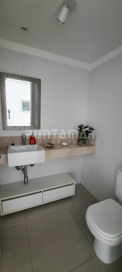 Apartamento ID.213797 - EXCLUSIVO DEPARTAMENTO DE 3 DORMITORIOS EN SUITE EN LA MANSA