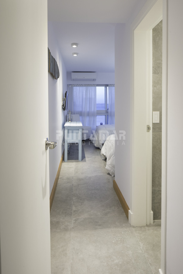 Apartamento ID.213482 - ESPECTACULAR APARTAMENTO RECICLADO DE 3 DORMITORIOS Y DEPENDENCIA CON VISTA AL MAR