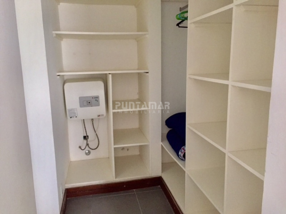 Apartamento ID.211696 - Apartamento en Manantiales, 2 dormitorios *