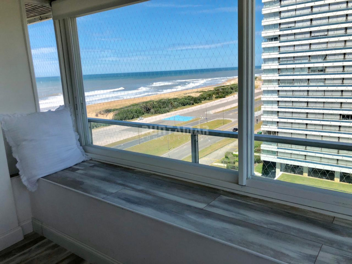 Apartamento ID.211894 - ALQUILER DEPARTAMENTO EN PUNTA DEL ESTE 3 DORMITORIOS