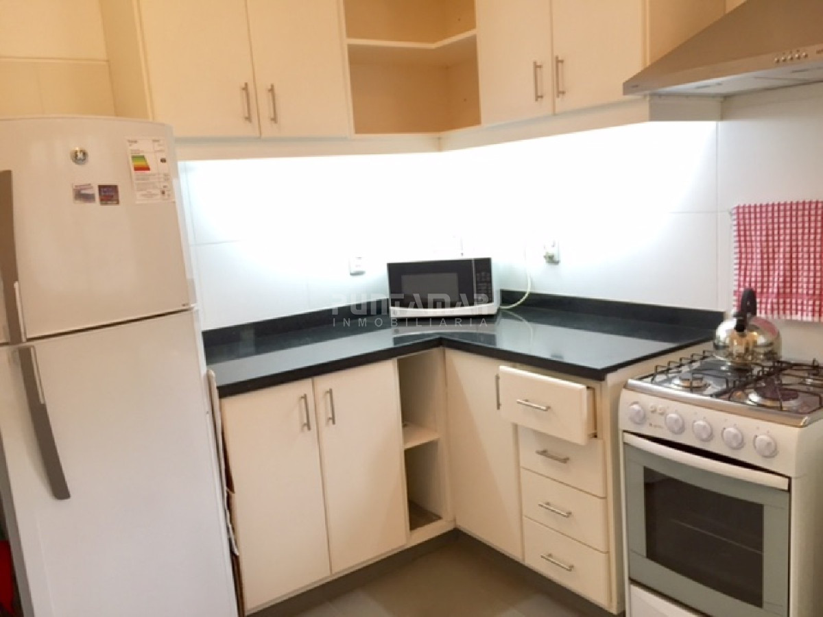 Apartamento ID.211696 - Apartamento en Manantiales, 2 dormitorios *