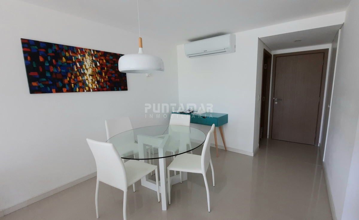 Apartamento ID.212774 - DEPARTAMENTO DE 1 DORMITORIO EN EDIFICIO DE CATEGORIA CON VISTA AL MAR