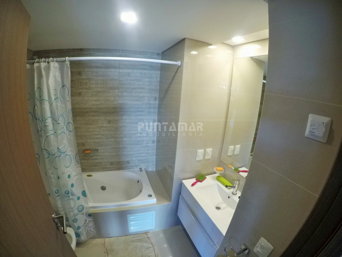 Apartamento ID.211642 - DEPARTAMENTO DE 1 DORMITORIO EN EDIFICIO DE CATEGORIA 