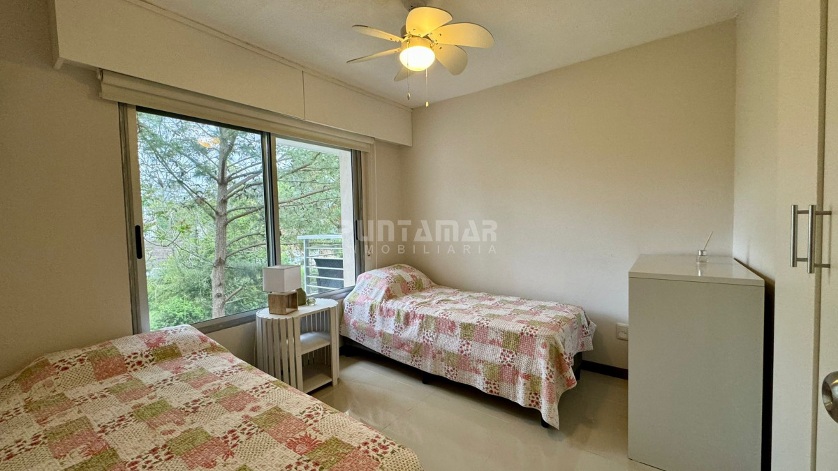 Apartamento ID.213438 - HERMOSO PENTHOUSE 2 DORMITORIOS CON JACUZZI A 100 MTS DE PLAYA BRAVA