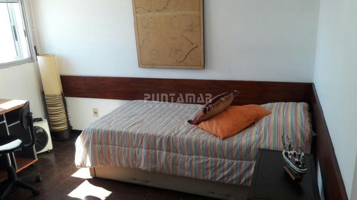 Apartamento ID.1032 - ALQUILER INVERNAL Y TEMPORADA DE VERANO, FRENTE AL PUERTO DE PUNTA DEL ESTE, CON HERMOSA VISTA AL MAR 