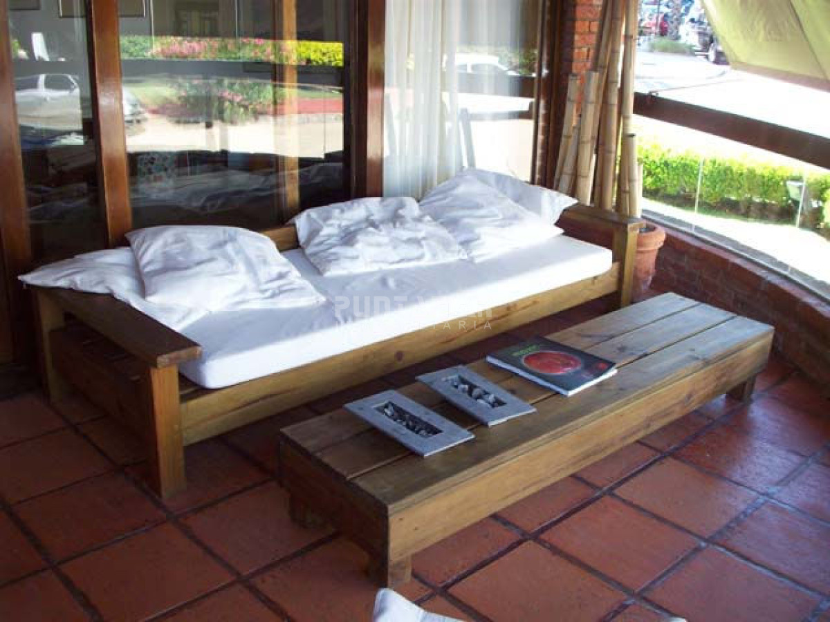 Apartamento ID.1049 - Alquiler de Apartamento en Peninsula, 1 dormitorios 