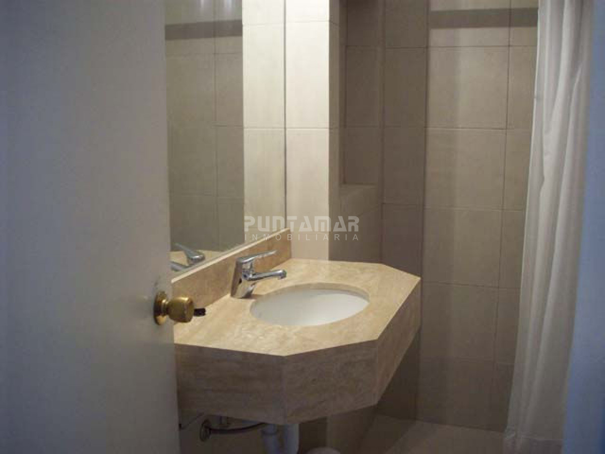 Apartamento ID.1181 - Apartamento en Peninsula, 3 dormitorios *
