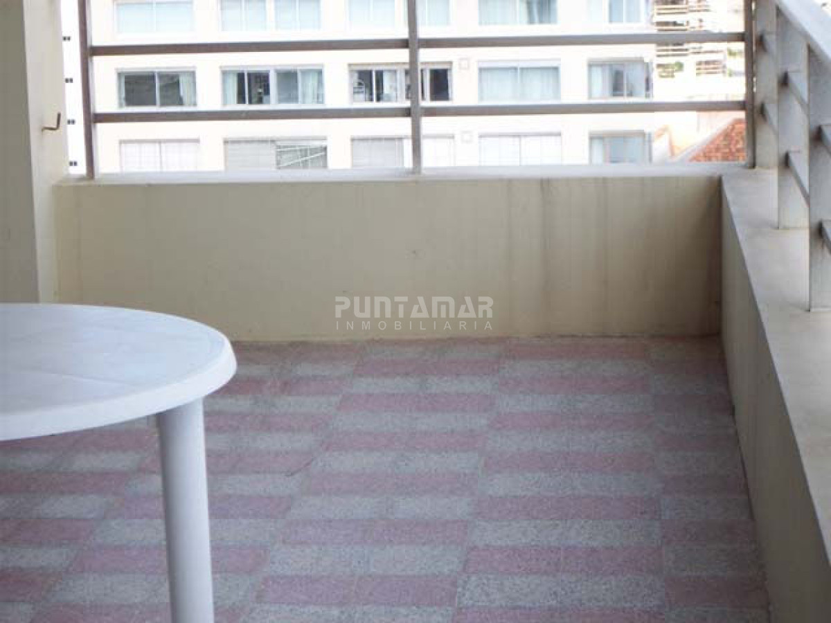 Apartamento ID.1181 - Apartamento en Peninsula, 3 dormitorios *