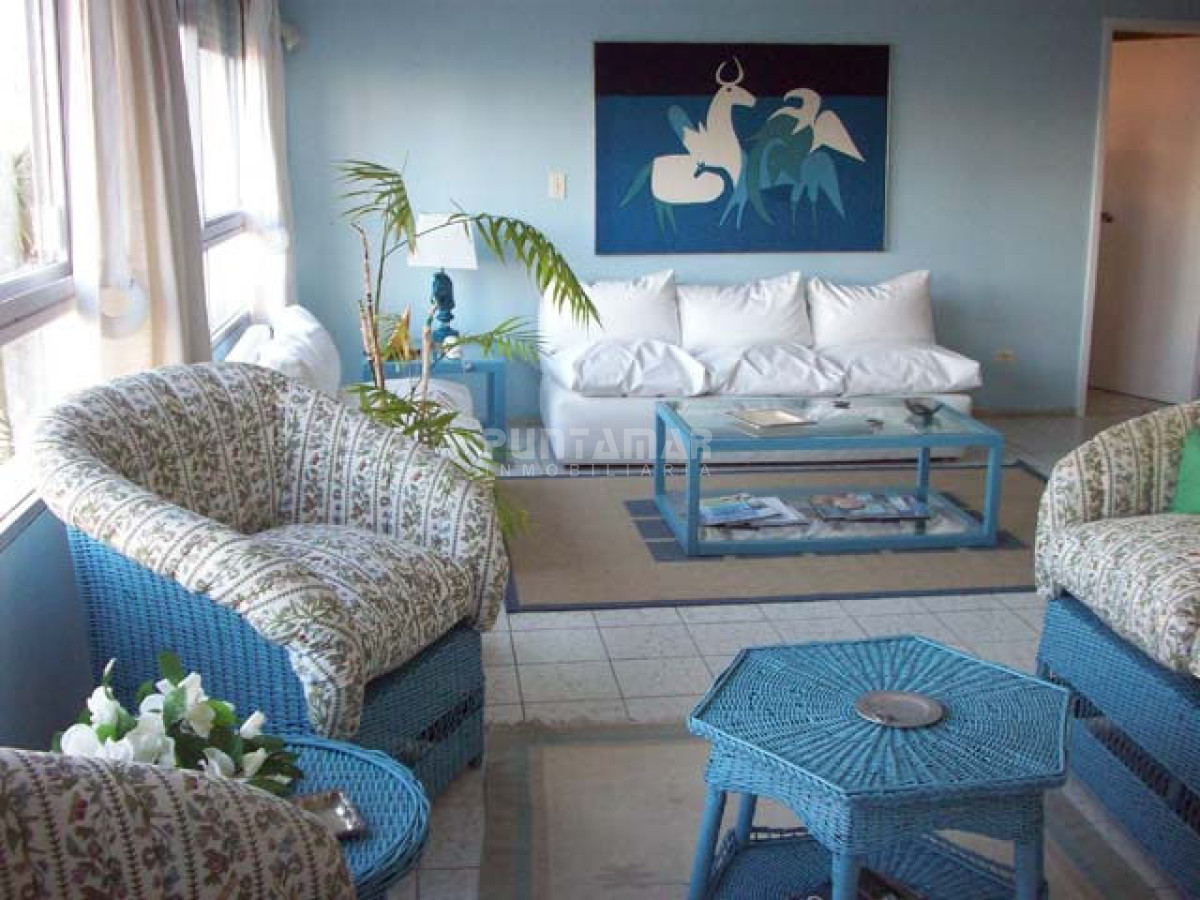 Apartamento ID.1189 - HERMOSO APARTAMENTO 2 DORMITORIOS EN PUNTA DEL ESTE