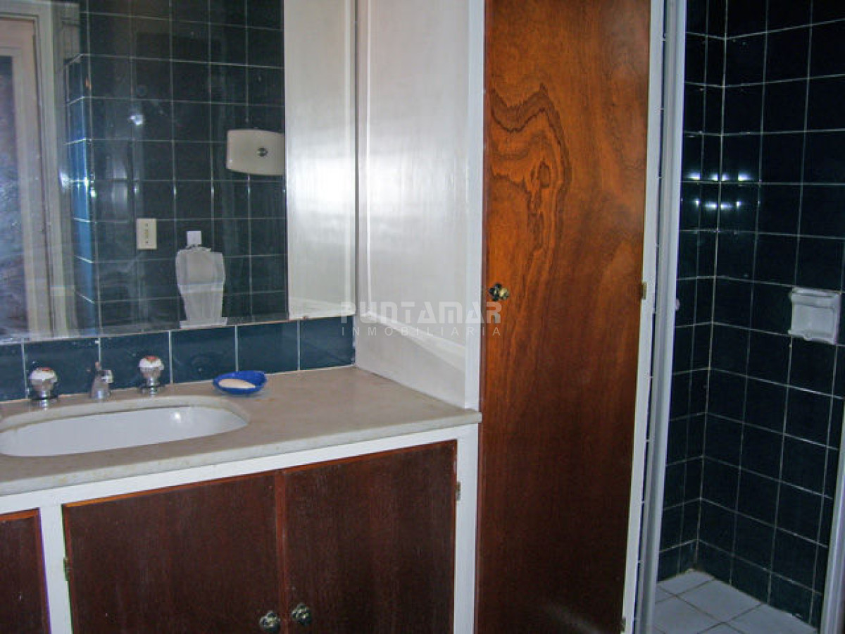 Apartamento ID.13020 - ALQUILER DE DEPARTAMENTO MONOAMBIENTE EN LA BARRA