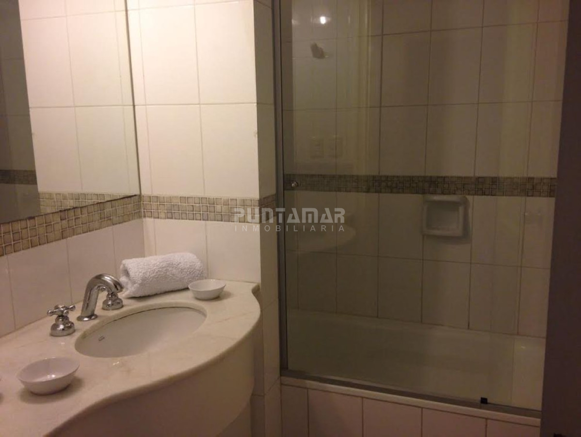 Apartamento ID.13030 - Apartamento en La Barra, 3 dormitorios *