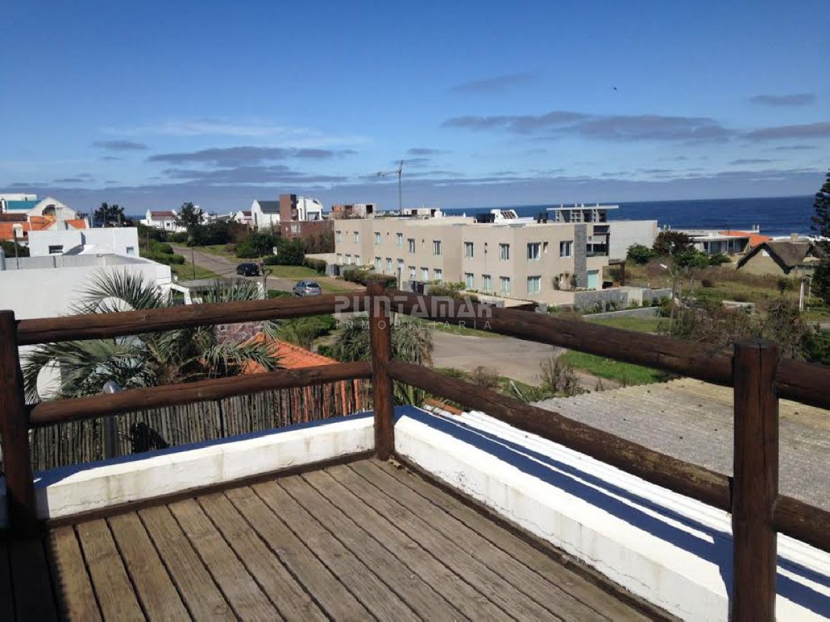 Apartamento ID.13030 - Apartamento en La Barra, 3 dormitorios *