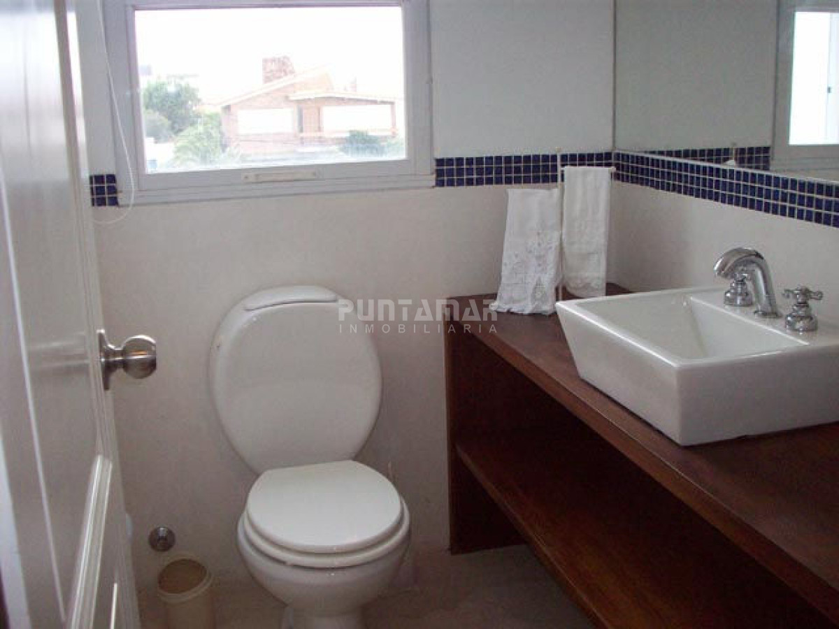 Apartamento ID.13030 - Apartamento en La Barra, 3 dormitorios *