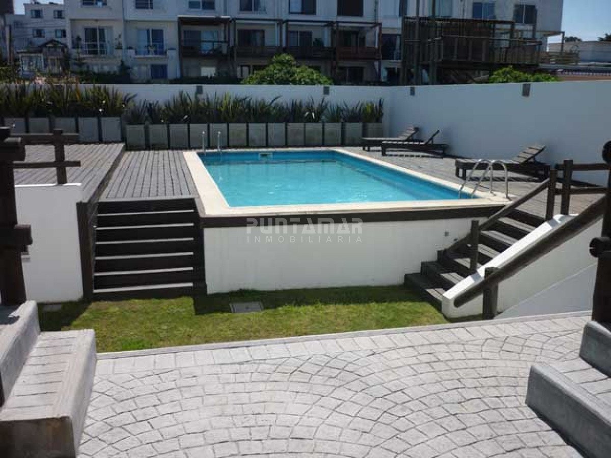 Apartamento ID.13030 - Apartamento en La Barra, 3 dormitorios *