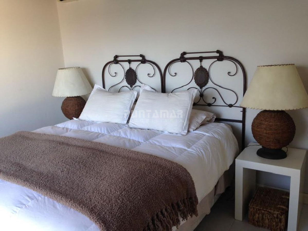 Apartamento ID.13030 - Apartamento en La Barra, 3 dormitorios *