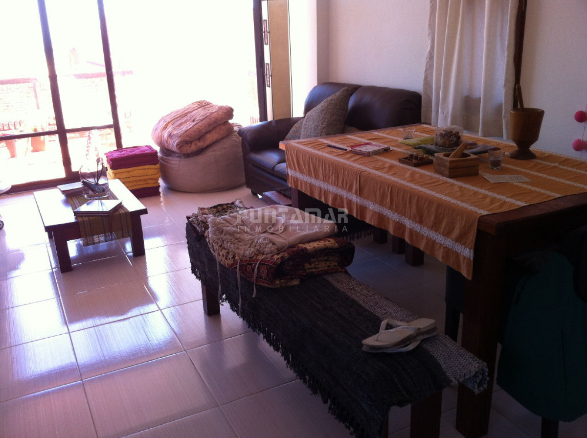 Apartamento ID.13051 - Apartamento en Manantiales, 2 dormitorios *