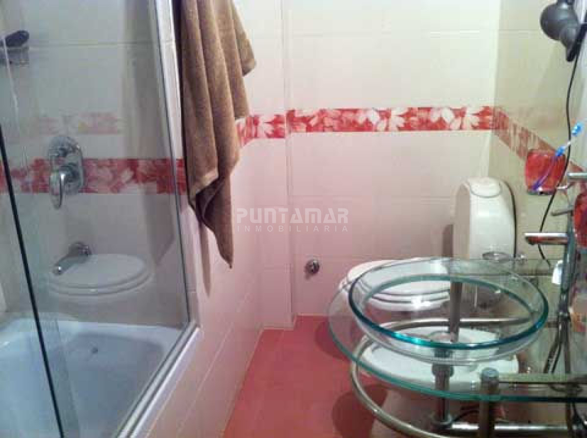 Apartamento ID.13051 - Apartamento en Manantiales, 2 dormitorios *
